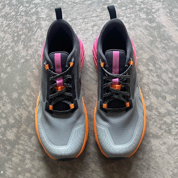 Brooks Cascadia 17 Trail Running Shoe All Terrain Gray Sunset SAMPLE Size 9 Mens - Picture 3 of 8